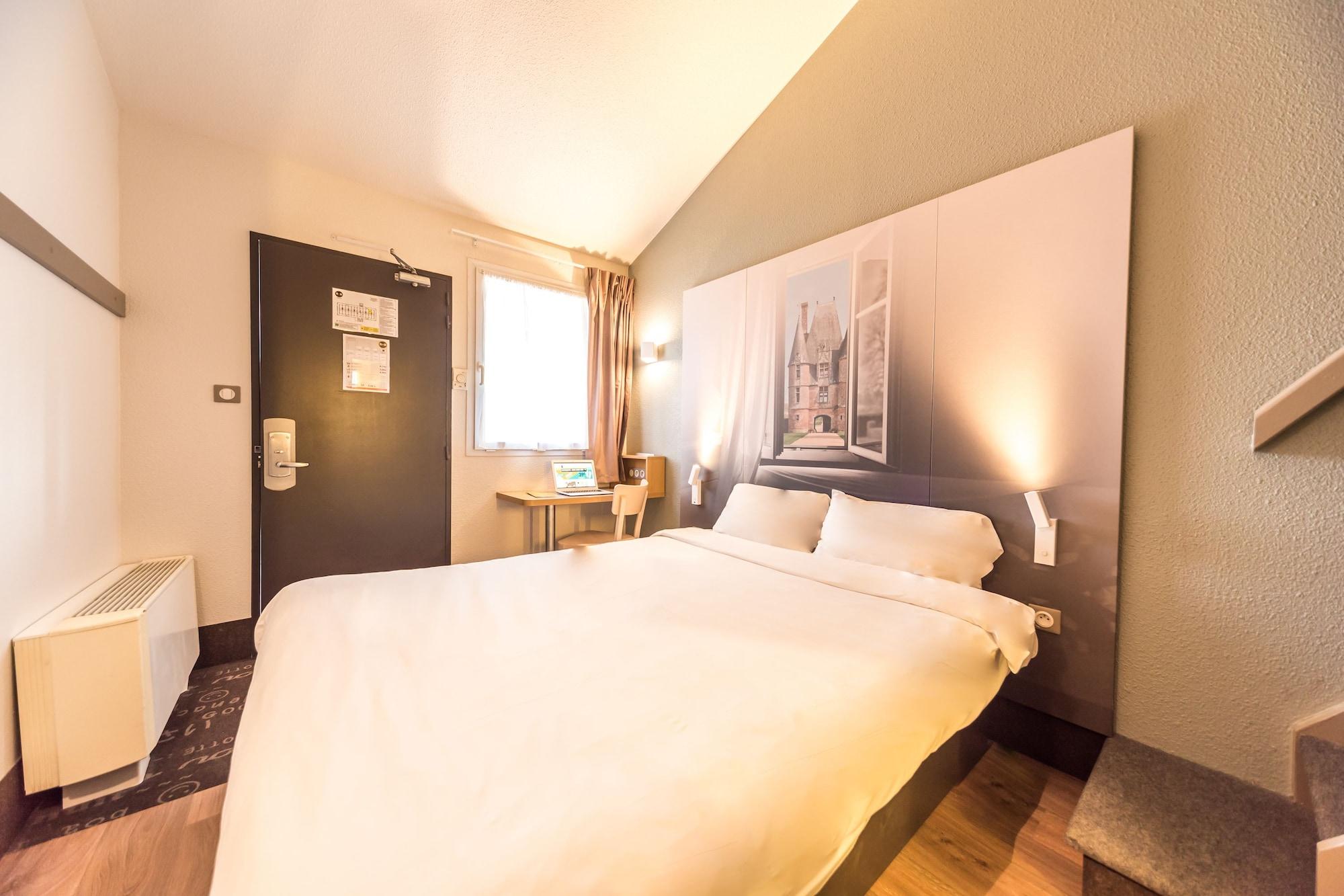 B&B Hotel Goussainville Cdg Bagian luar foto